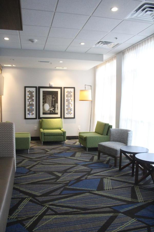 Holiday Inn Express & Suites - Kokomo South By Ihg Εξωτερικό φωτογραφία