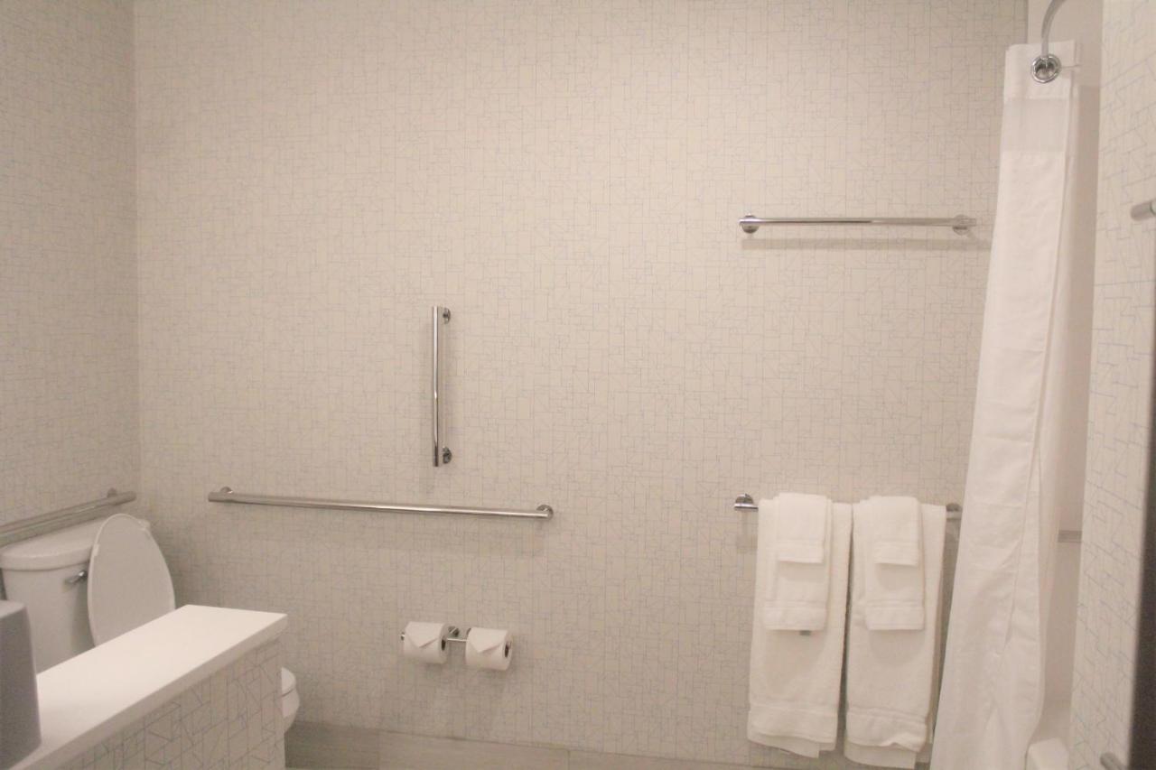 Holiday Inn Express & Suites - Kokomo South By Ihg Εξωτερικό φωτογραφία