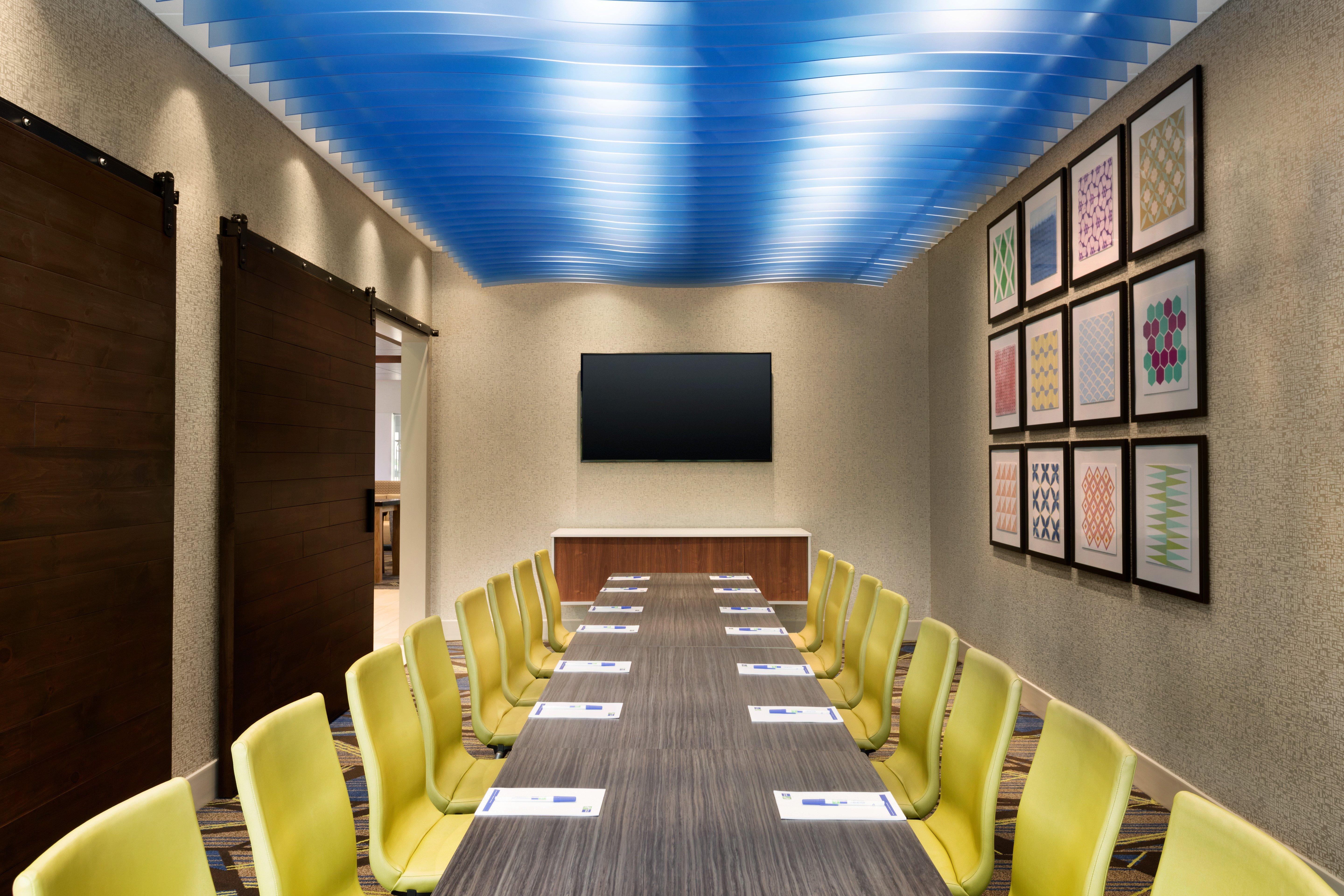 Holiday Inn Express & Suites - Kokomo South By Ihg Εξωτερικό φωτογραφία